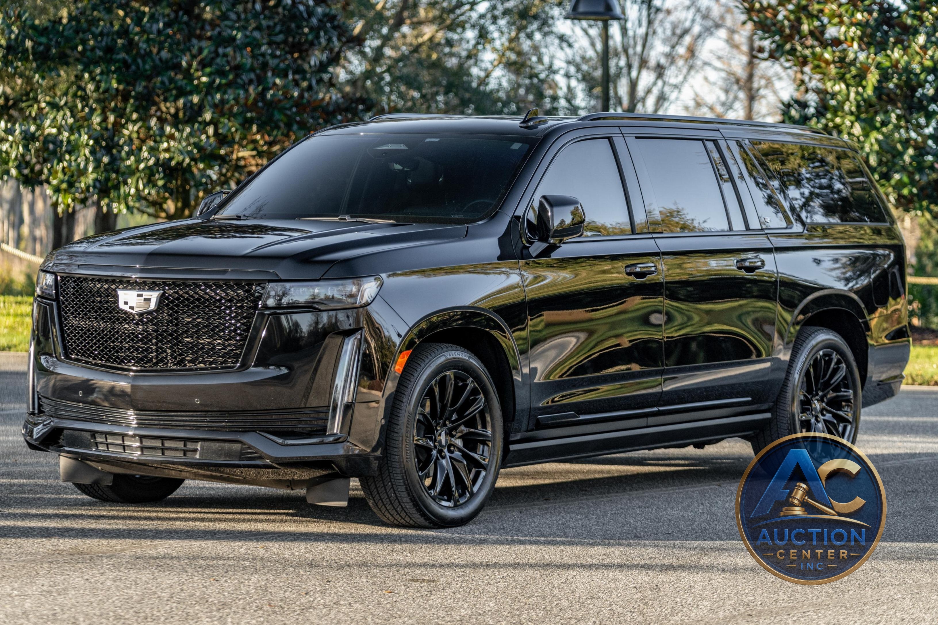 2023 Cadillac Escalade ESV Sport
