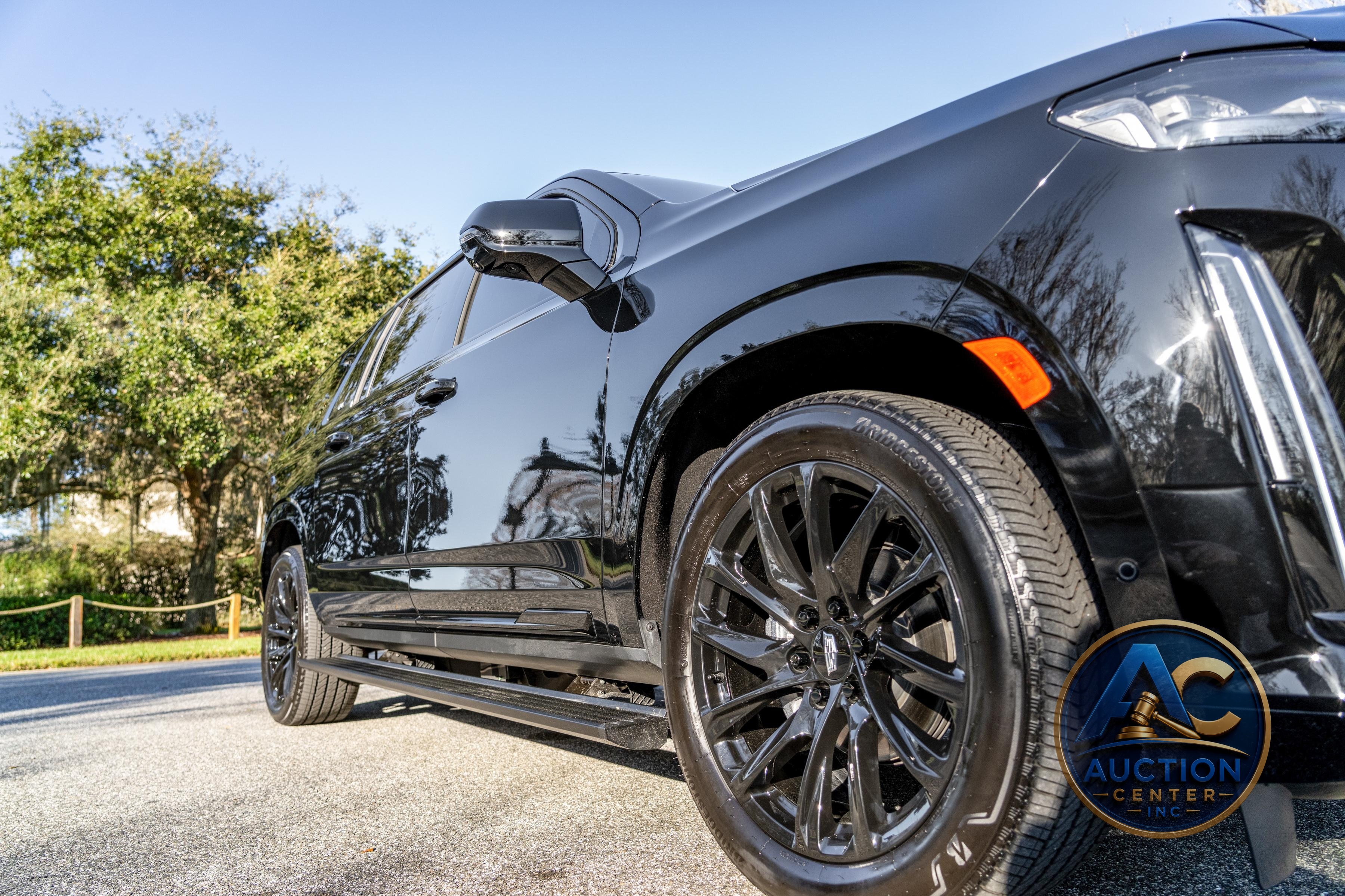 2023 Cadillac Escalade ESV Sport