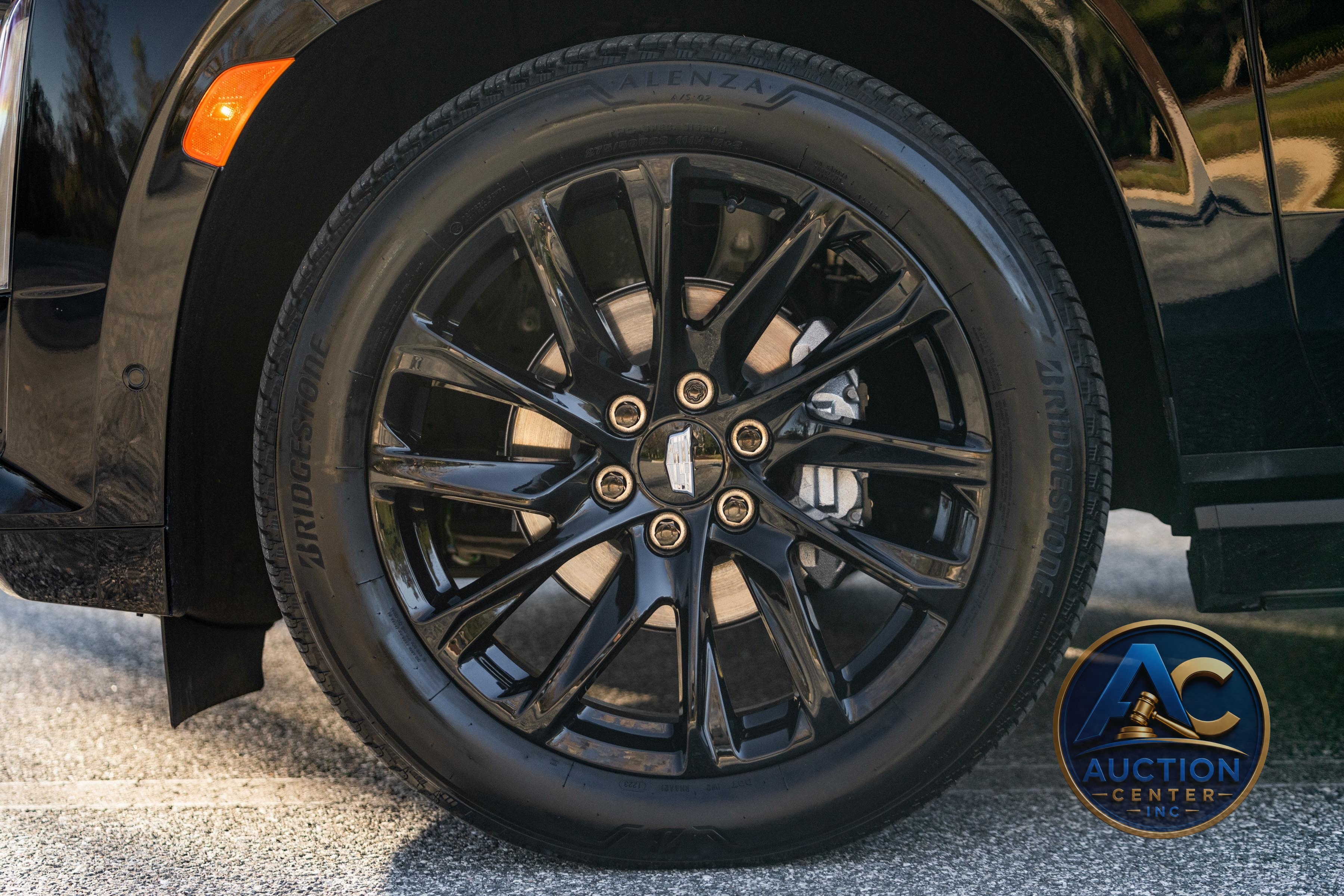2023 Cadillac Escalade ESV Sport