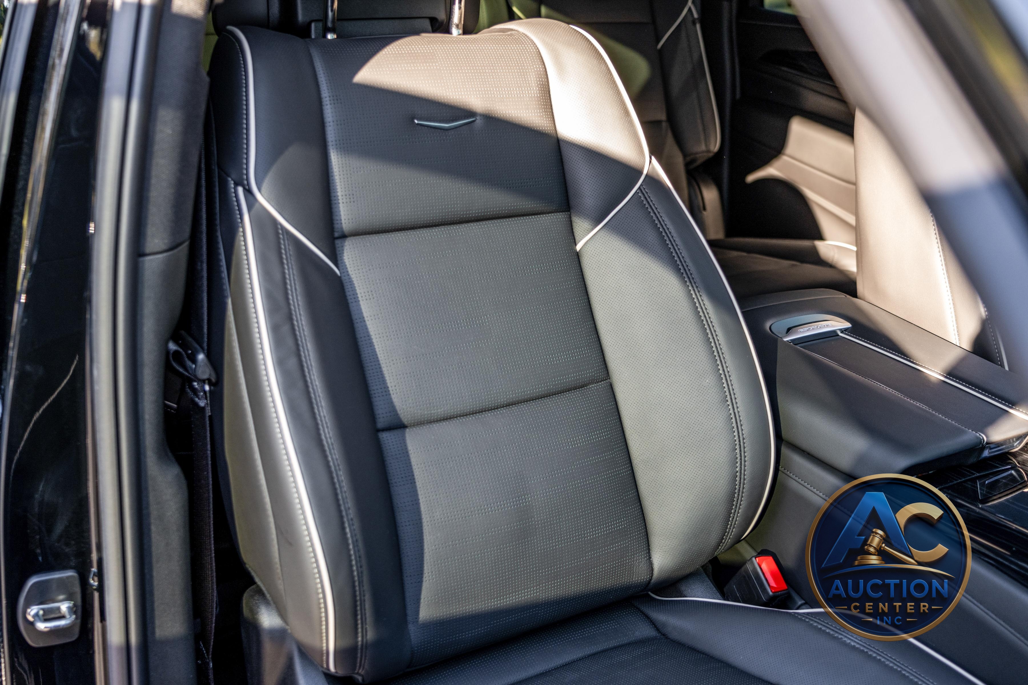 2023 Cadillac Escalade ESV Sport