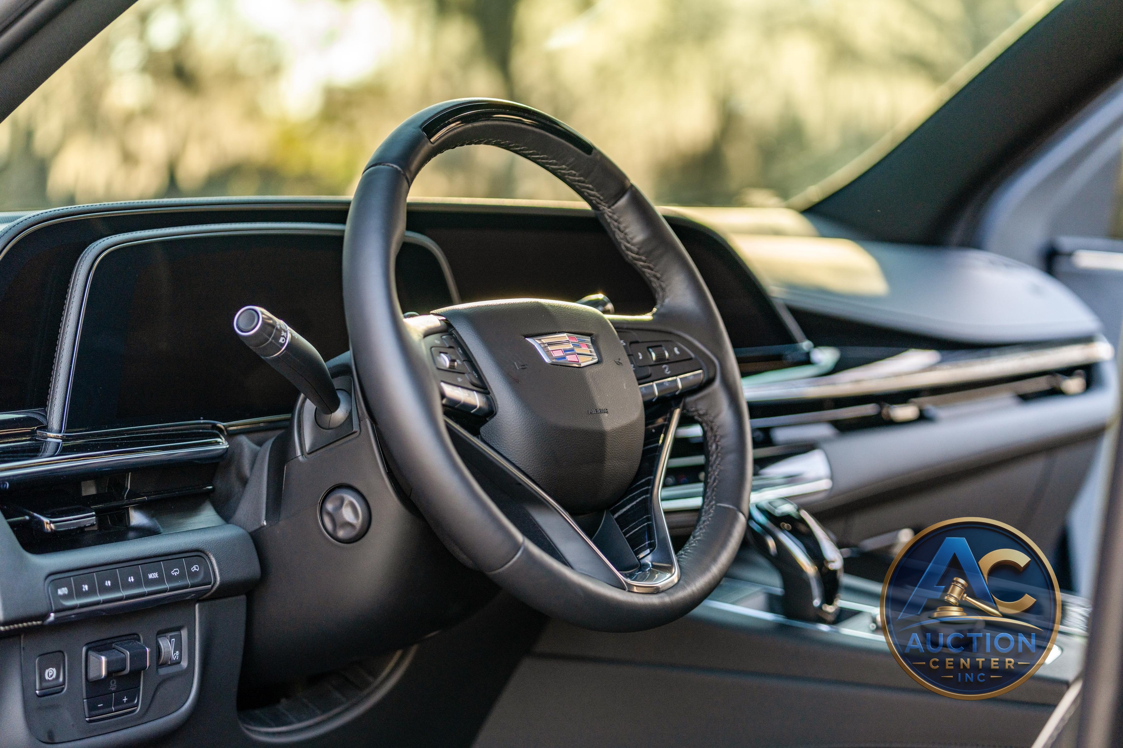 2023 Cadillac Escalade ESV Sport