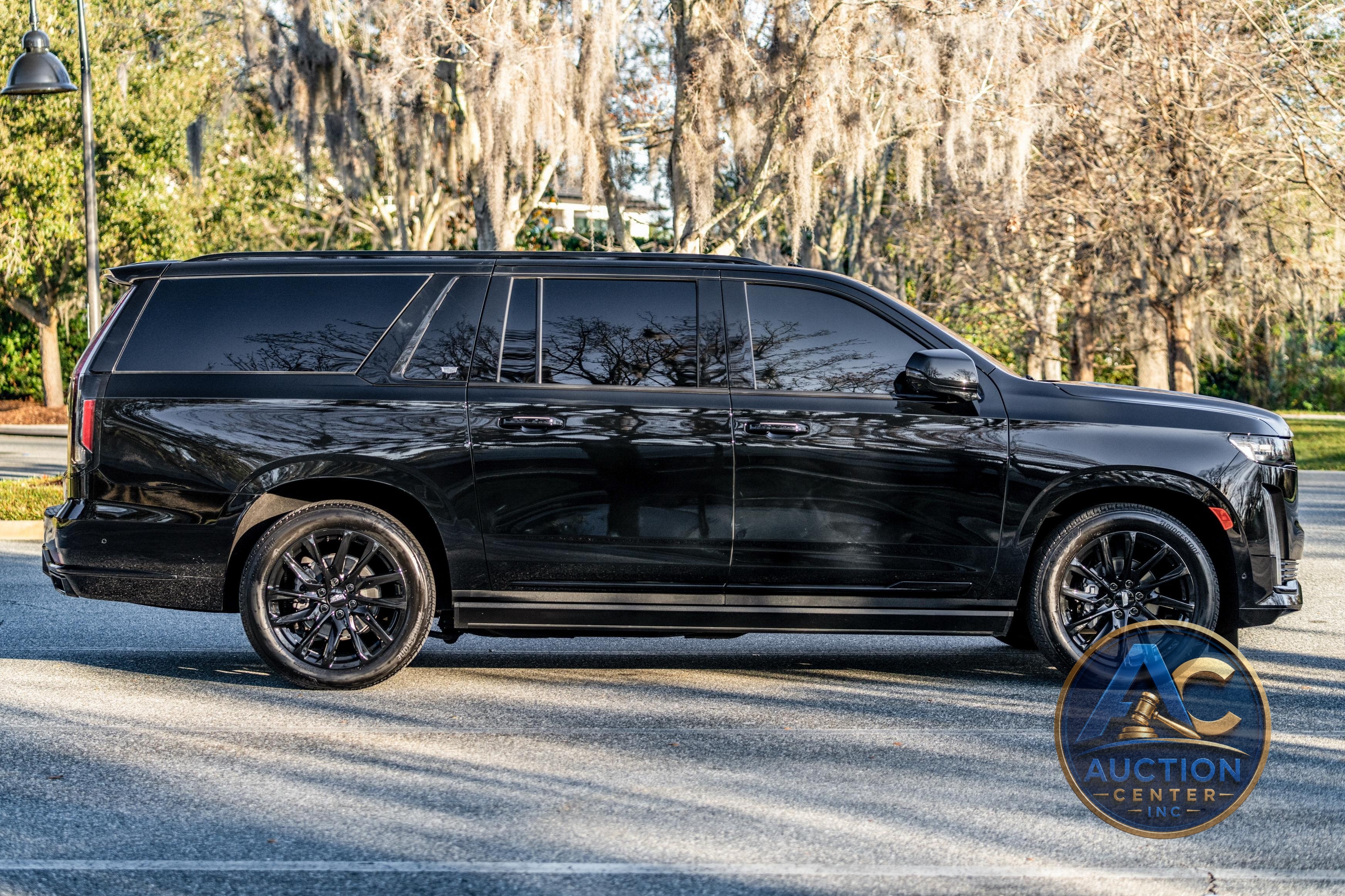 2023 Cadillac Escalade ESV Sport
