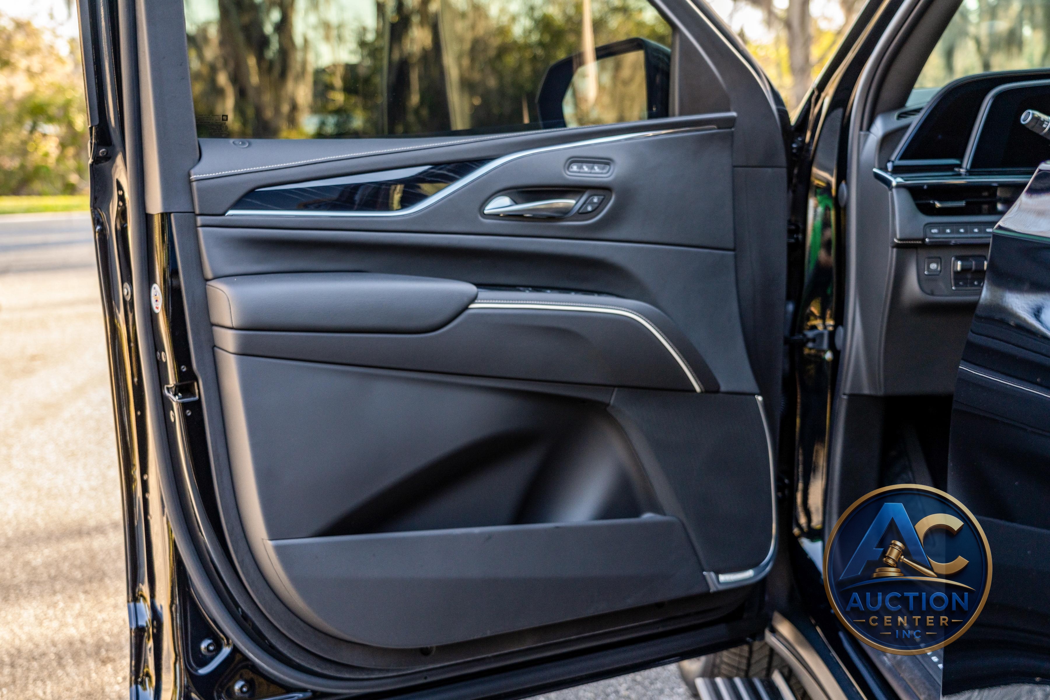 2023 Cadillac Escalade ESV Sport