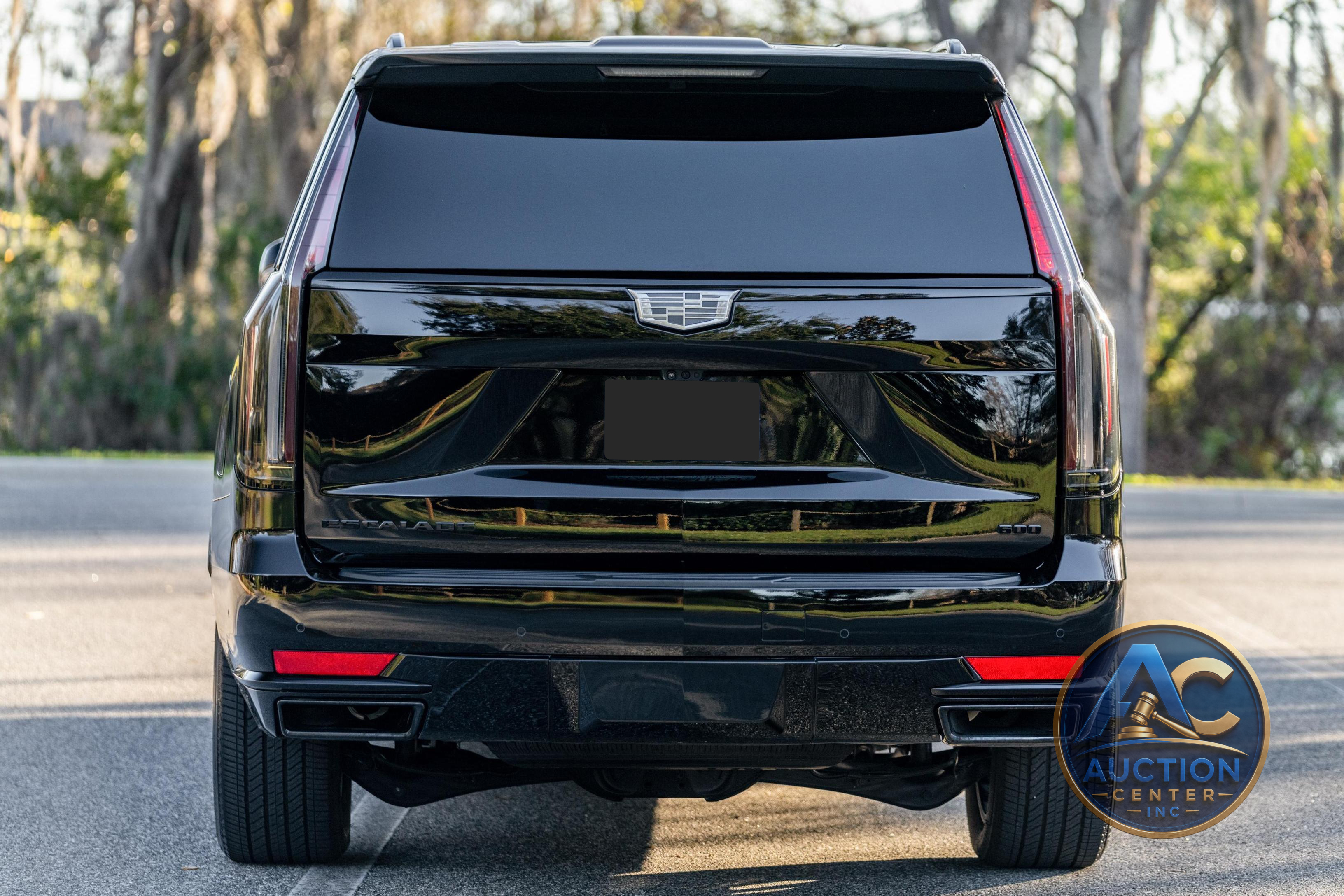 2023 Cadillac Escalade ESV Sport