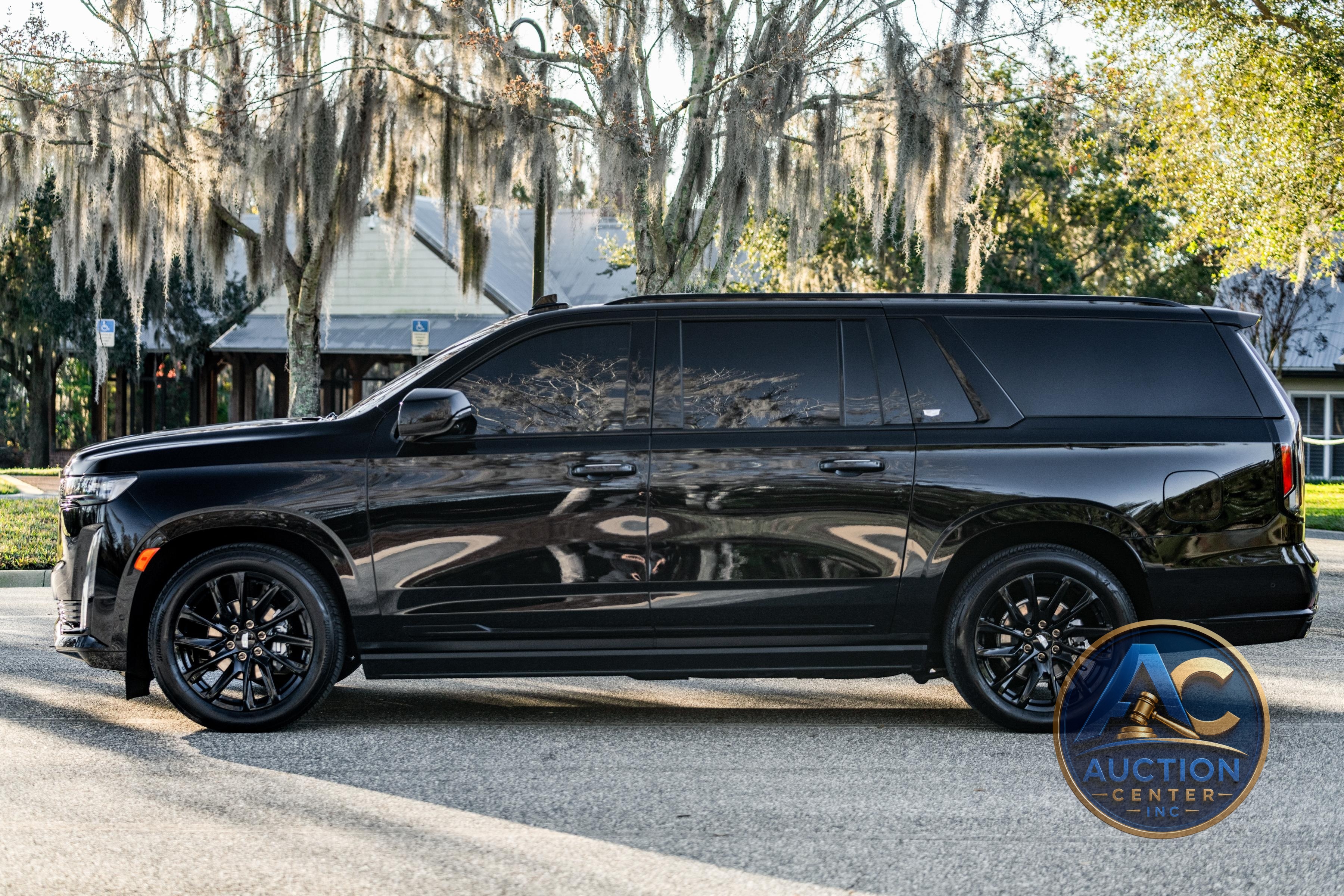 2023 Cadillac Escalade ESV Sport