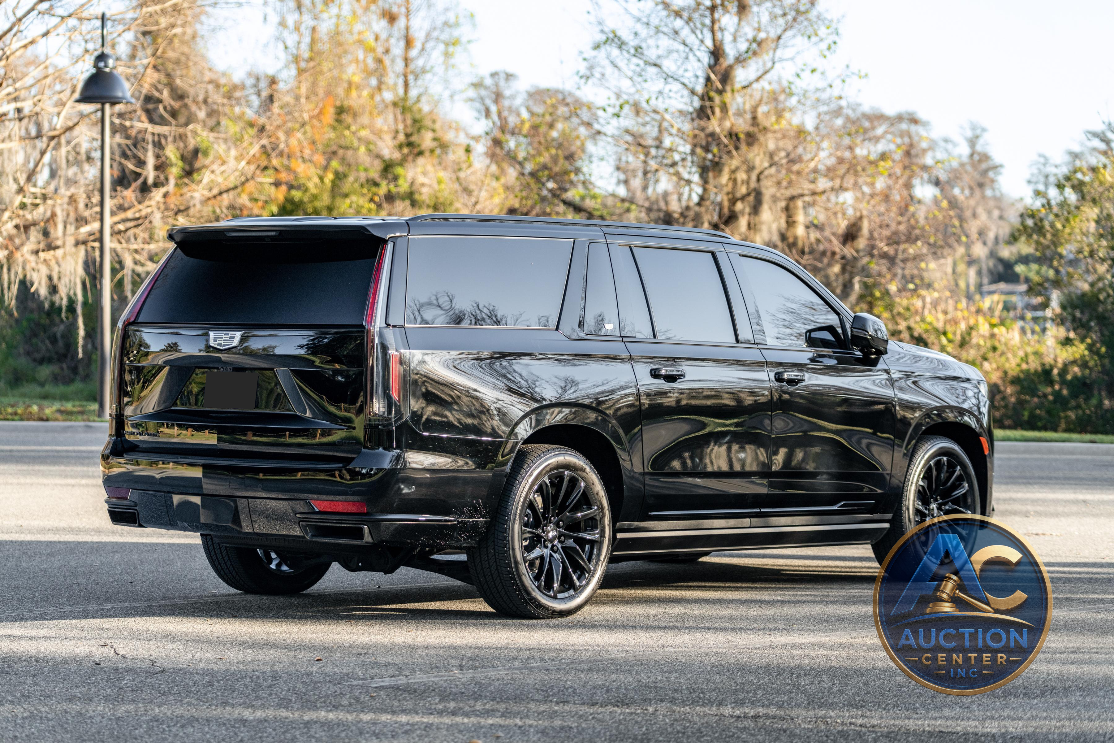 2023 Cadillac Escalade ESV Sport