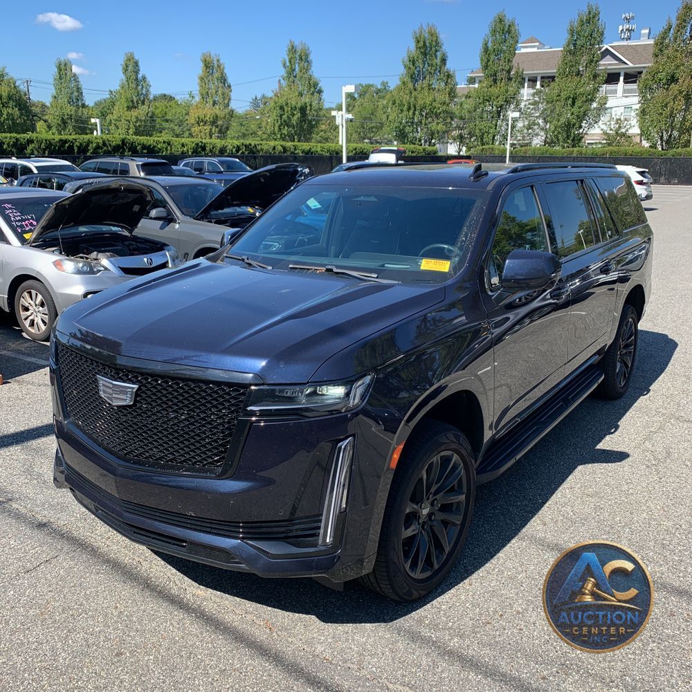 2023 Cadillac Escalade ESV Sport