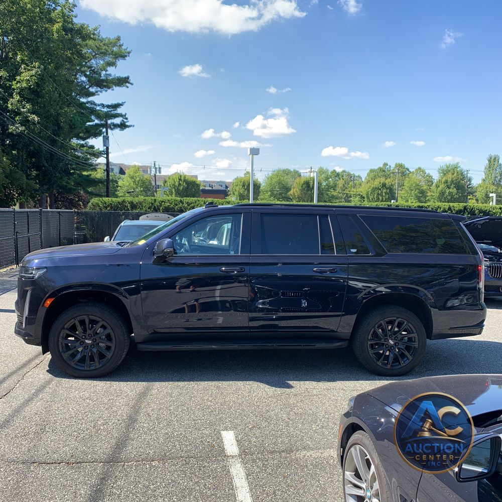 2023 Cadillac Escalade ESV Sport