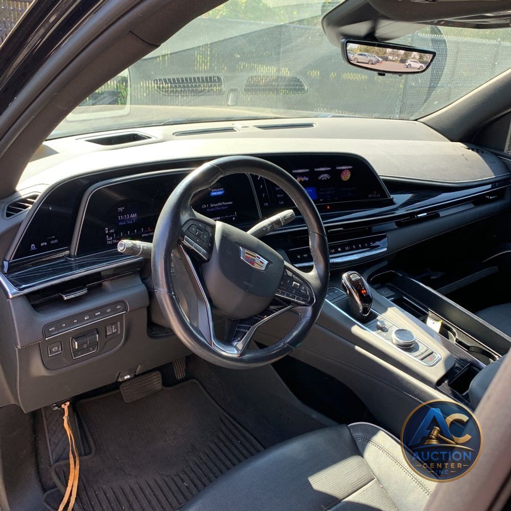 2023 Cadillac Escalade ESV Sport