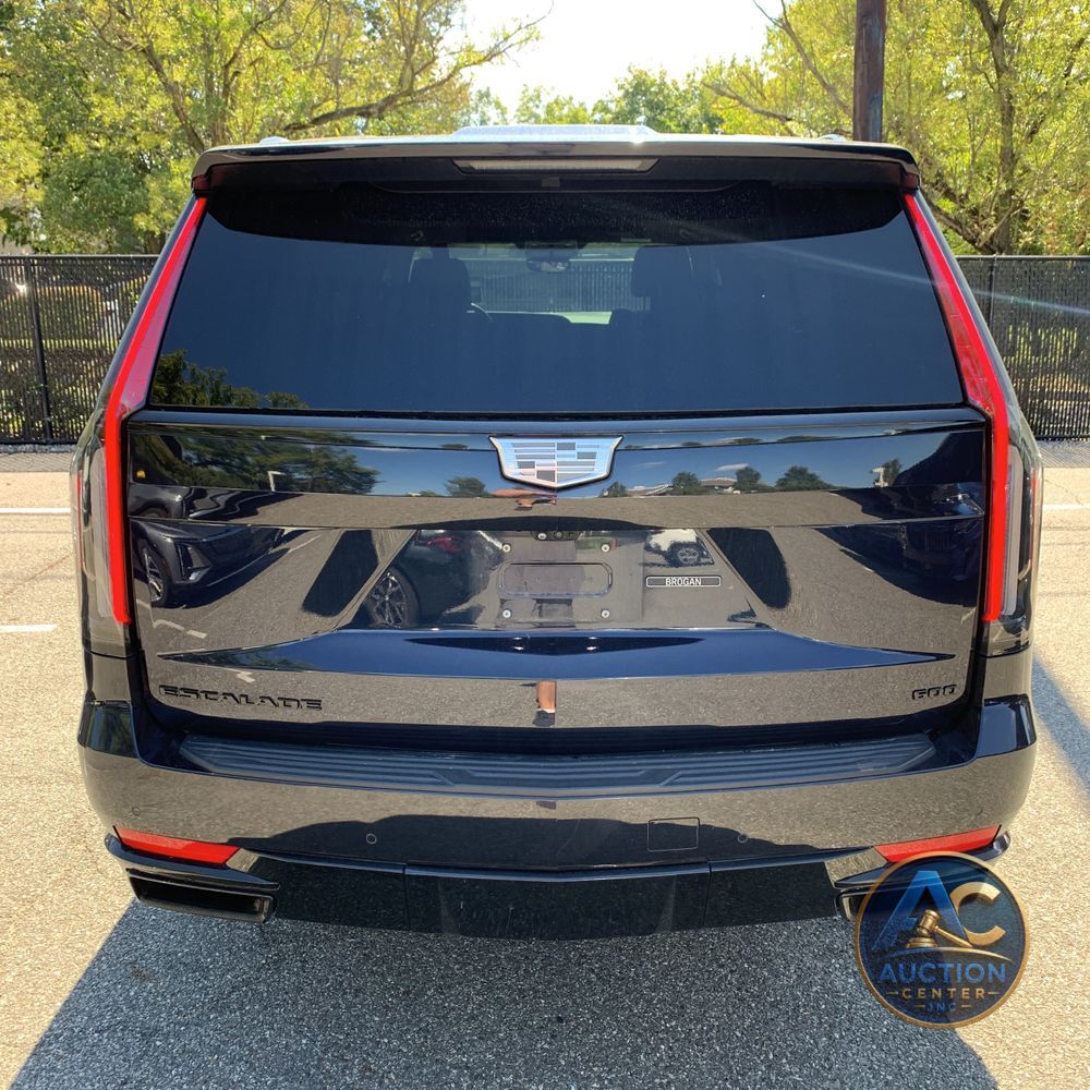2023 Cadillac Escalade ESV Sport