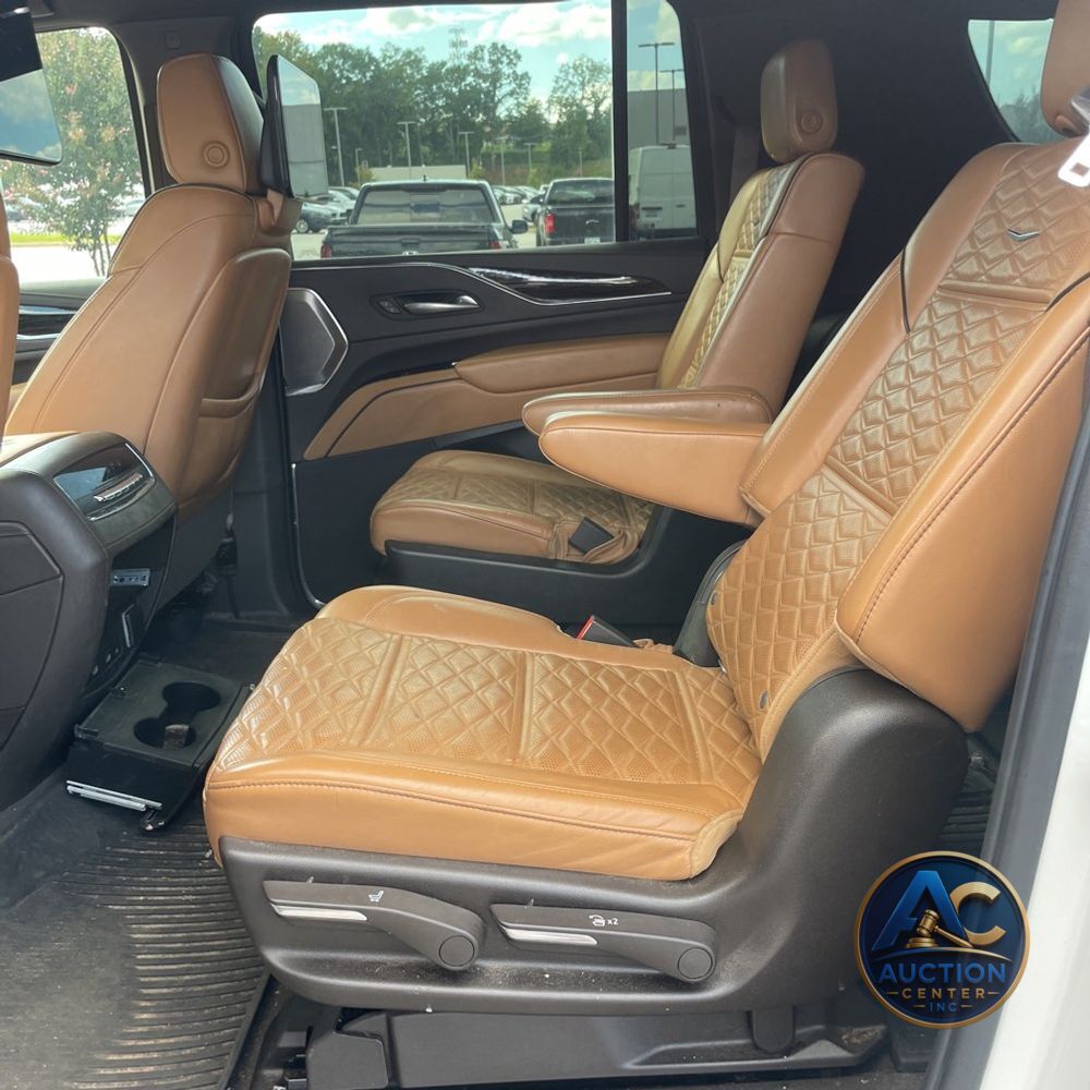 2021 Cadillac Escalade ESV Sport