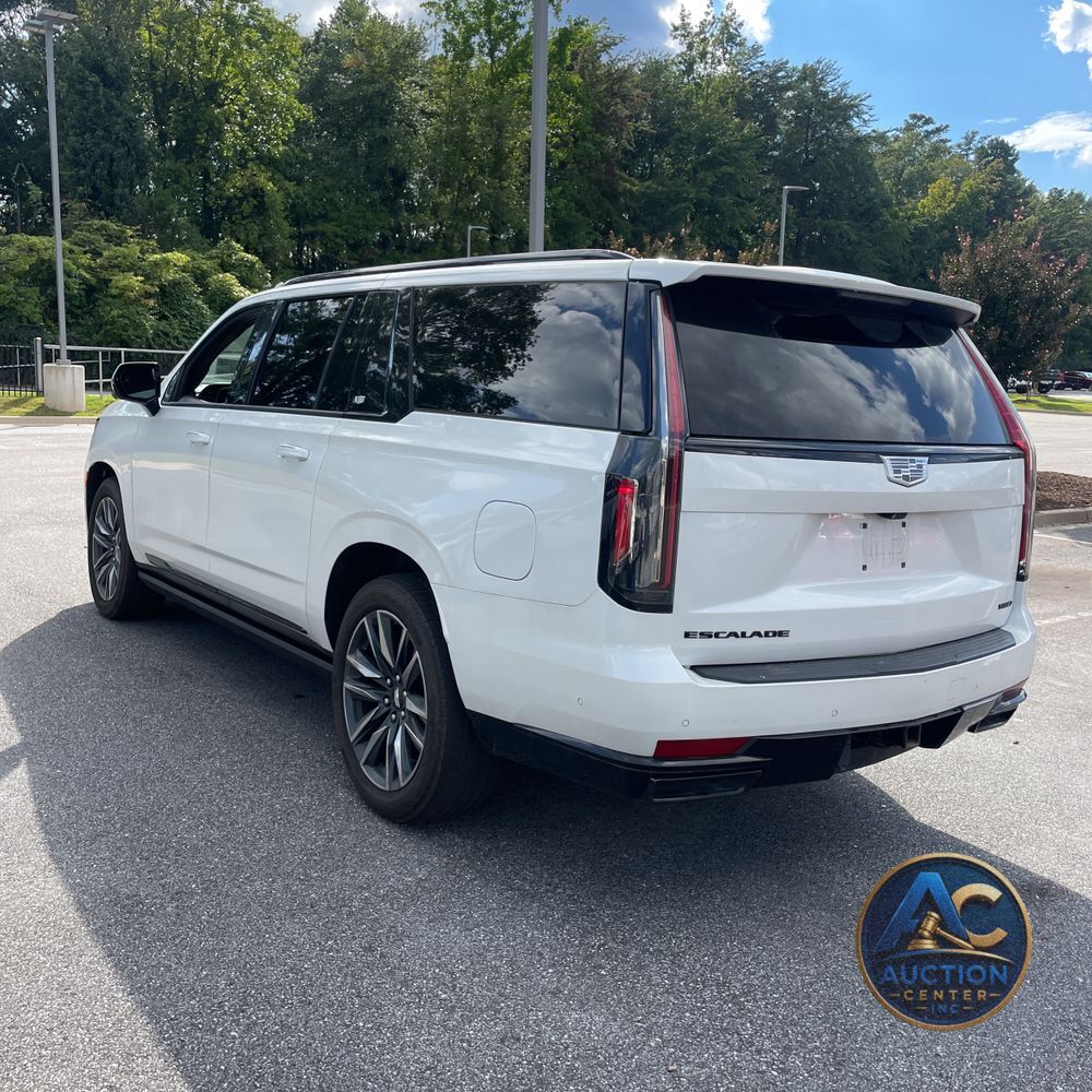 2021 Cadillac Escalade ESV Sport