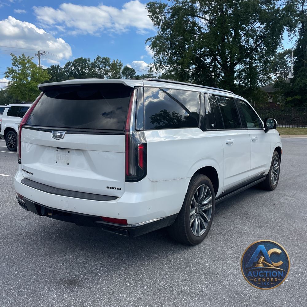 2021 Cadillac Escalade ESV Sport