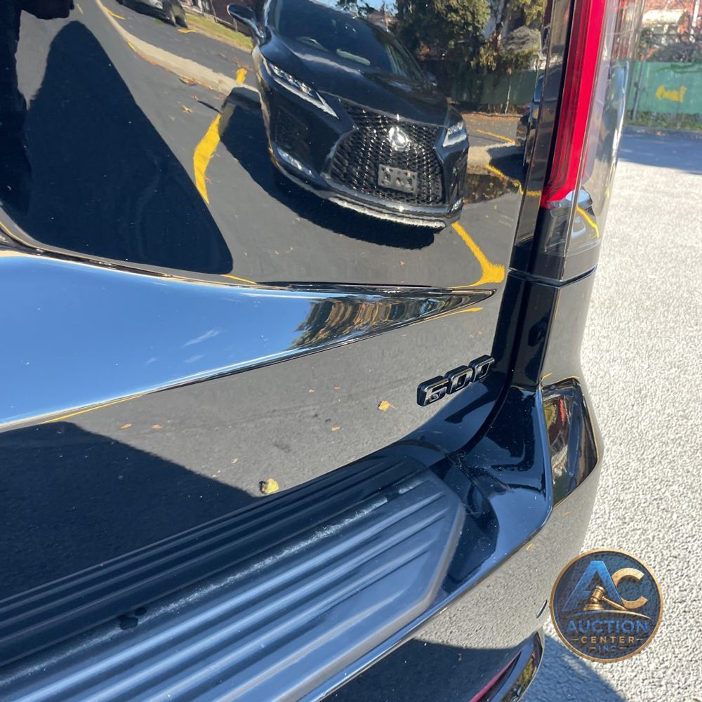 2023 Cadillac Escalade ESV Sport Platinum