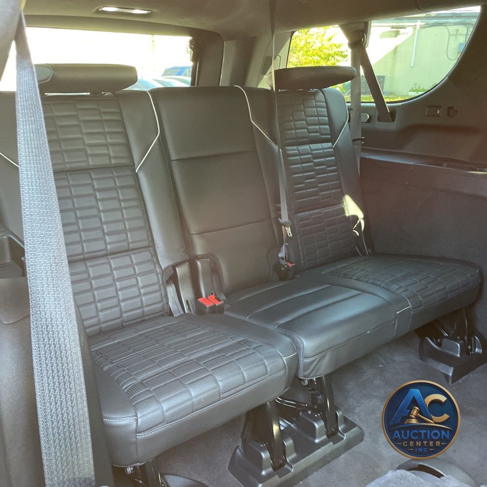 2023 Cadillac Escalade ESV Sport Platinum
