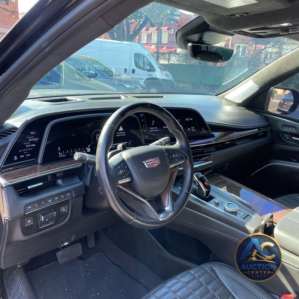 2023 Cadillac Escalade ESV Sport Platinum