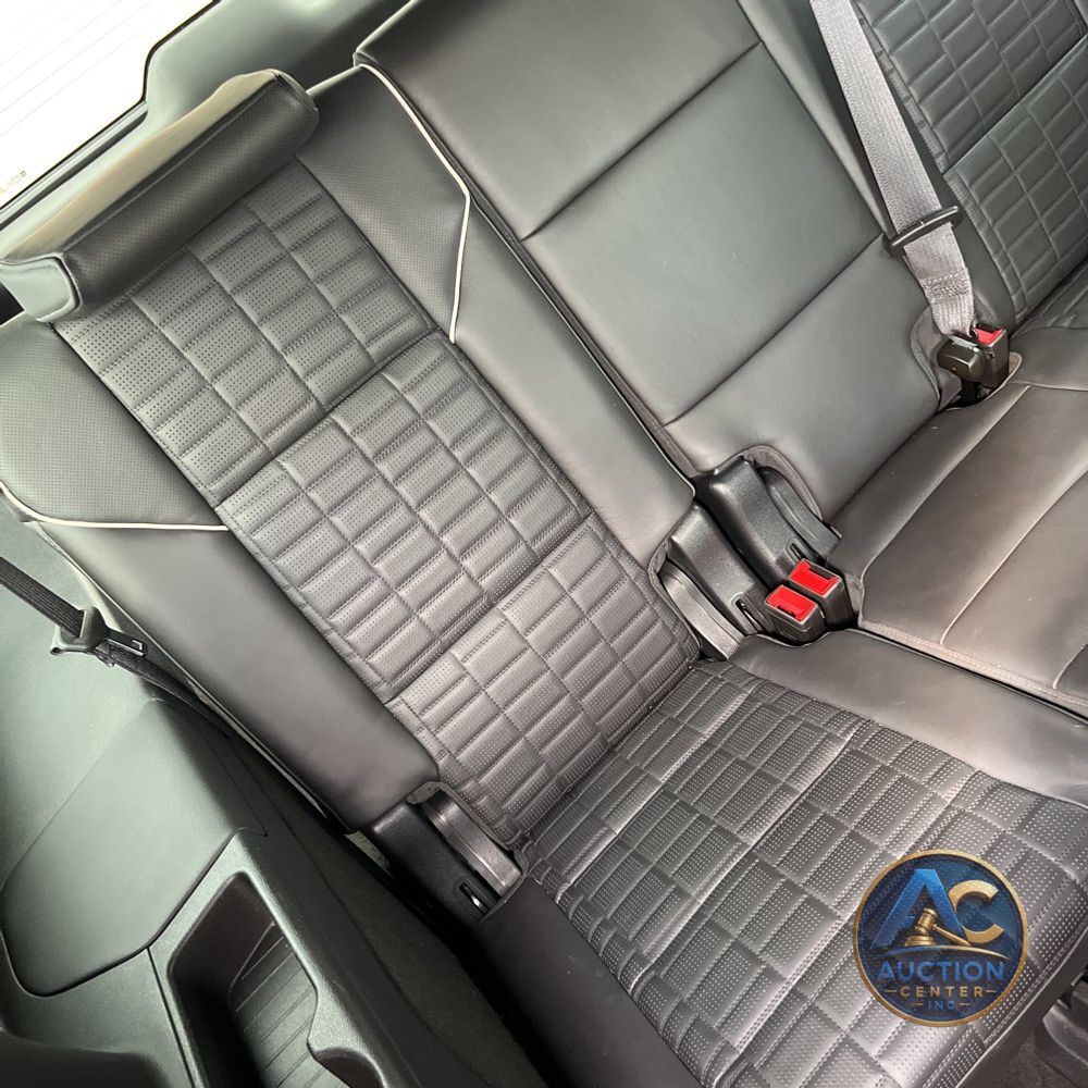 2023 Cadillac Escalade ESV Sport Platinum