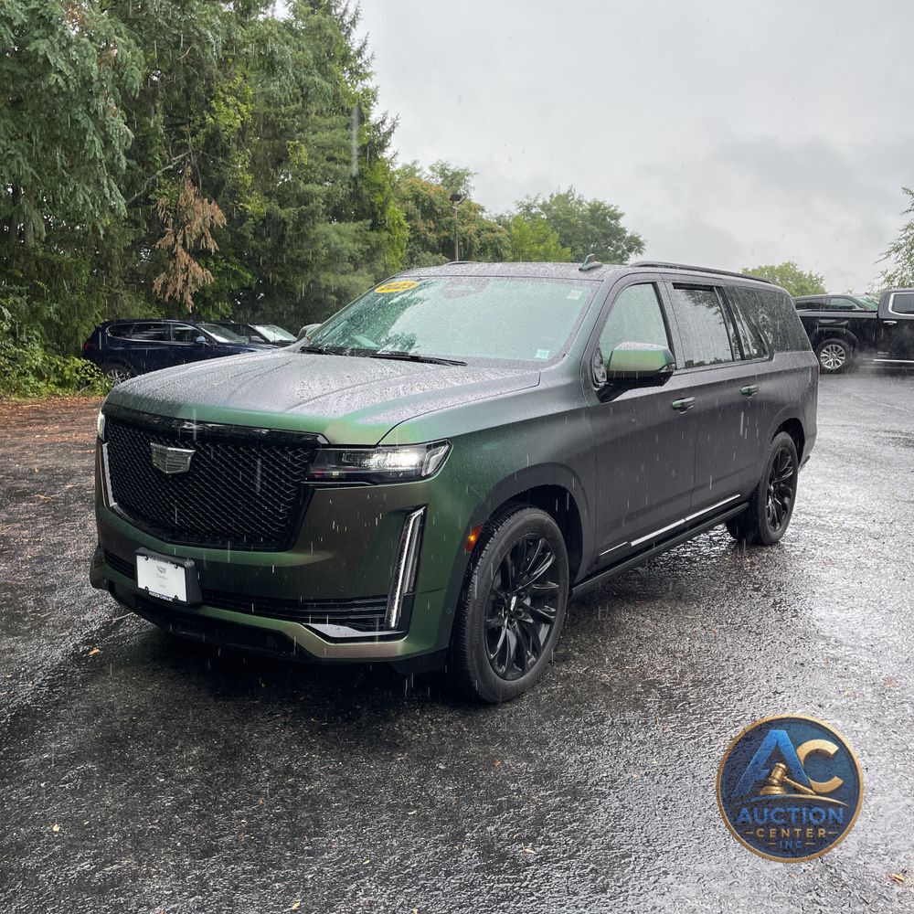 2023 Cadillac Escalade ESV Sport Platinum
