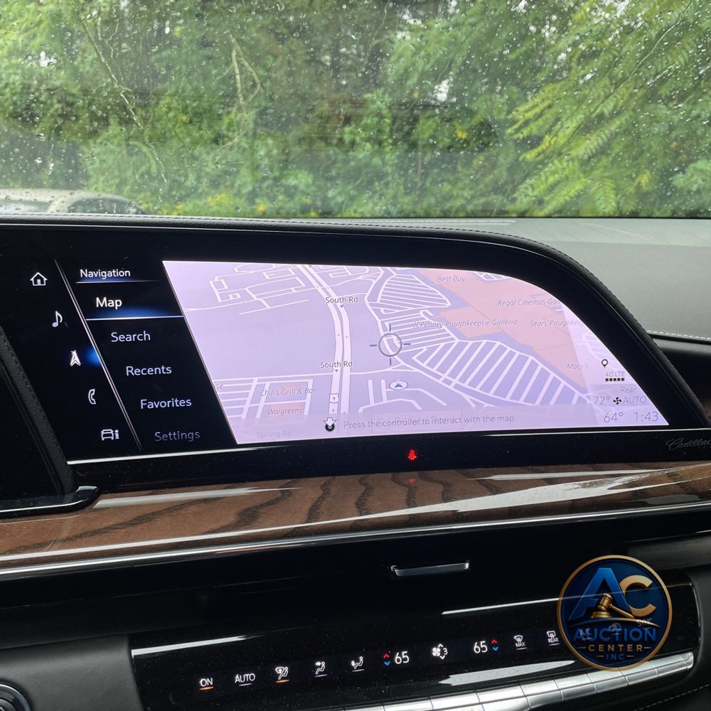 2023 Cadillac Escalade ESV Sport Platinum