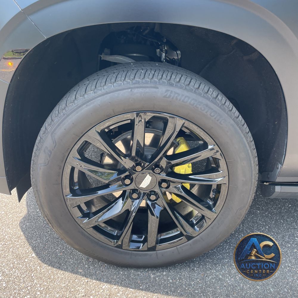 2024 Cadillac Escalade ESV Sport Platinum