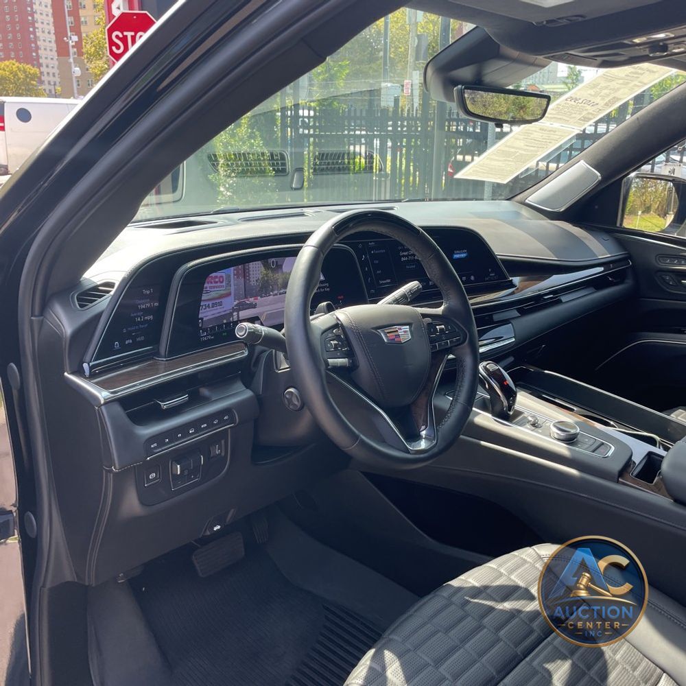 2024 Cadillac Escalade ESV Sport Platinum