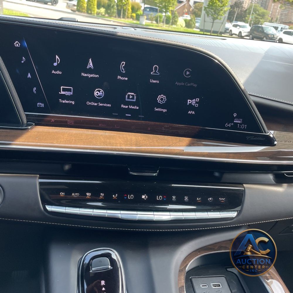 2024 Cadillac Escalade ESV Sport Platinum