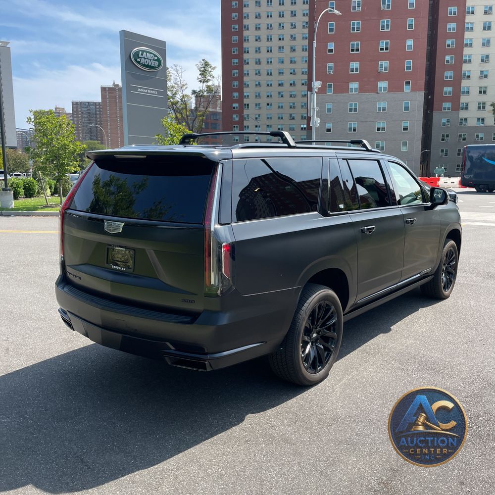 2024 Cadillac Escalade ESV Sport Platinum