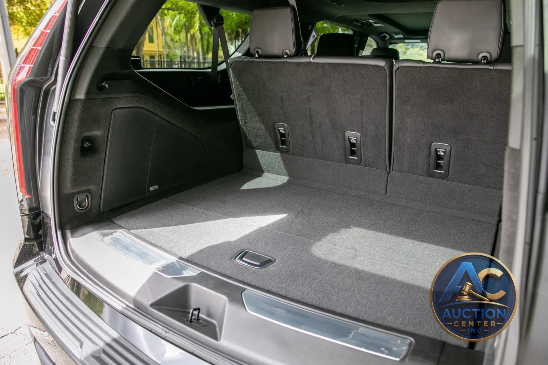 2023 Cadillac Escalade-V ESV