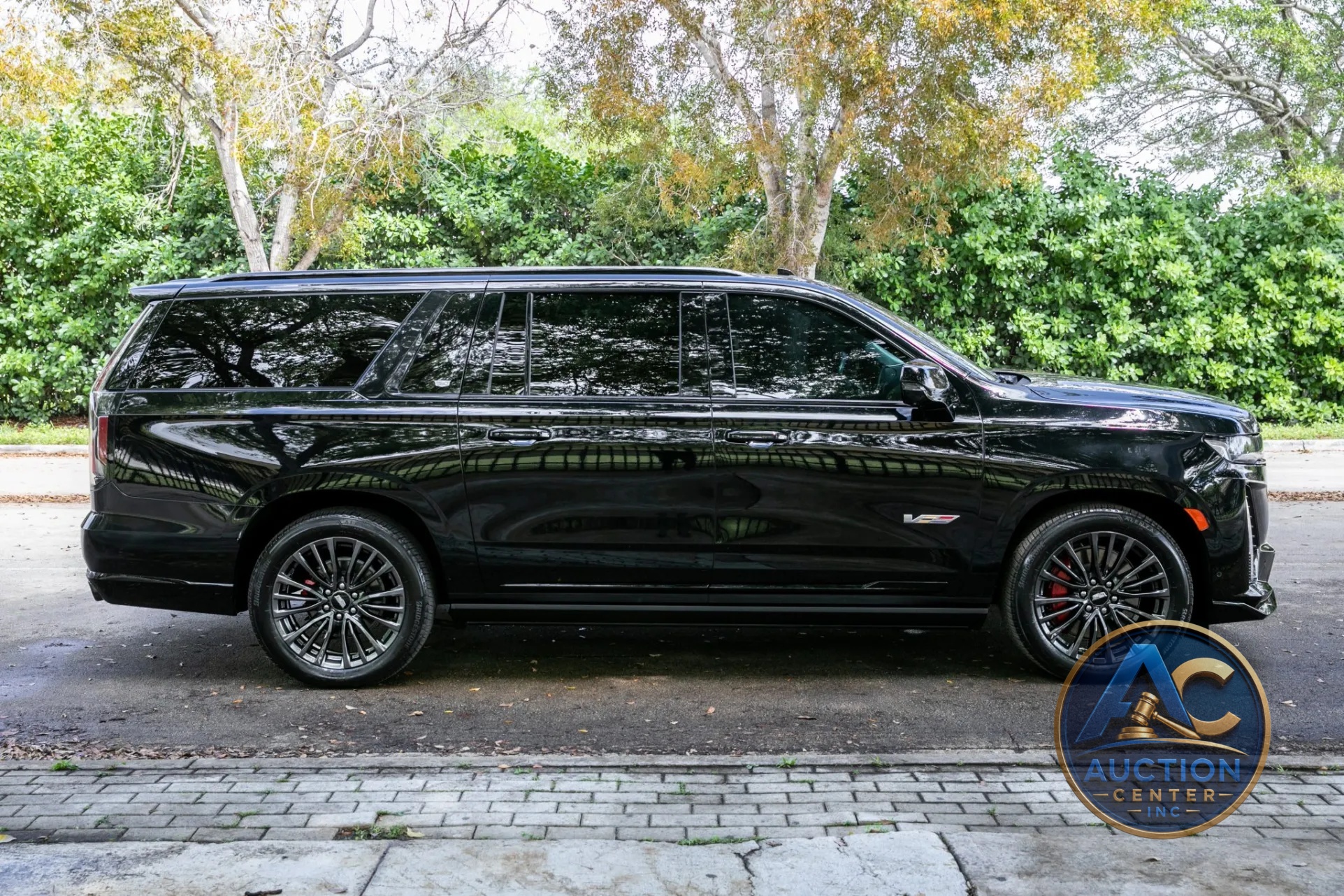 2023 Cadillac Escalade-V ESV