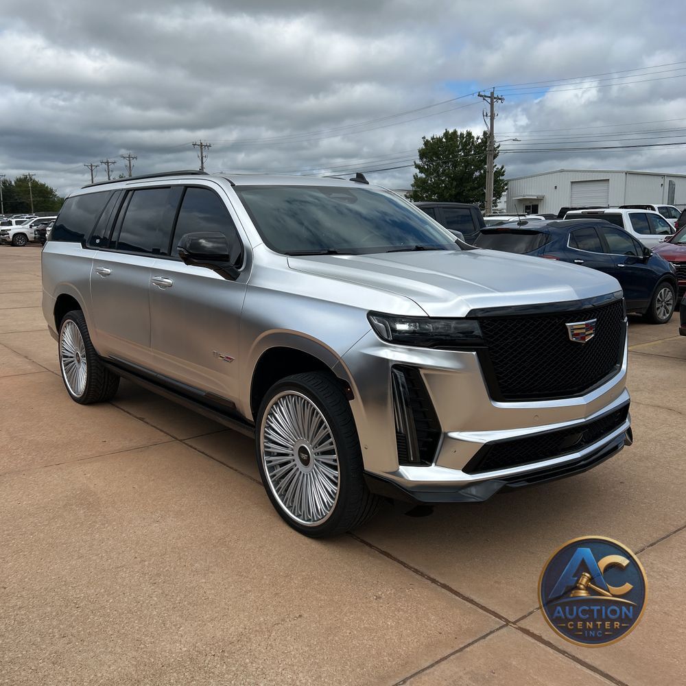 2023 Cadillac Escalade-V ESV Base