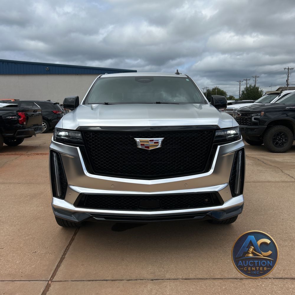 2023 Cadillac Escalade-V ESV Base