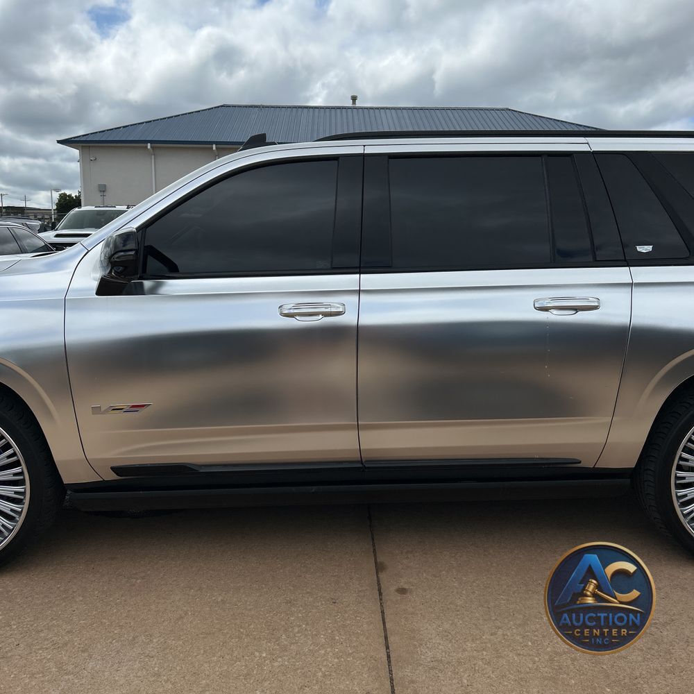 2023 Cadillac Escalade-V ESV Base