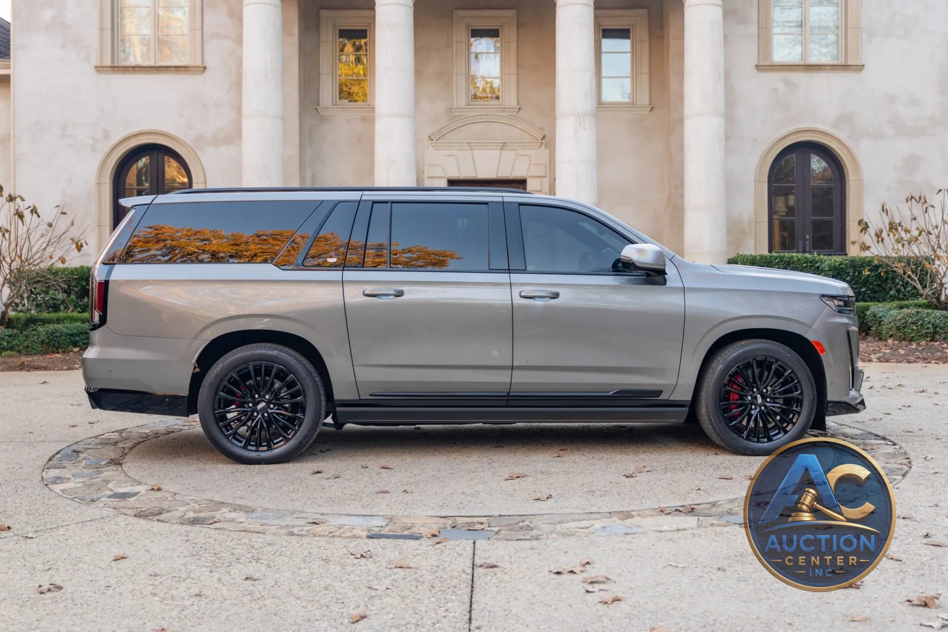 2023 Cadillac Escalade-V ESV