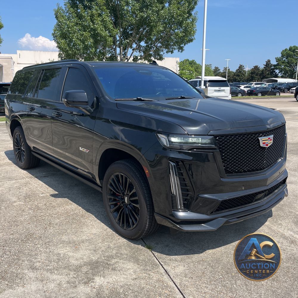 2023 Cadillac Escalade-V ESV Base