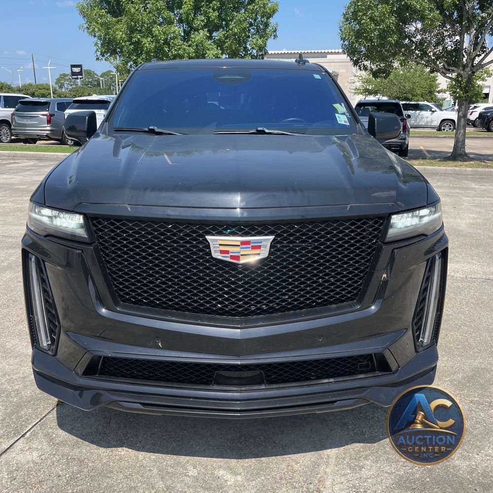 2023 Cadillac Escalade-V ESV Base