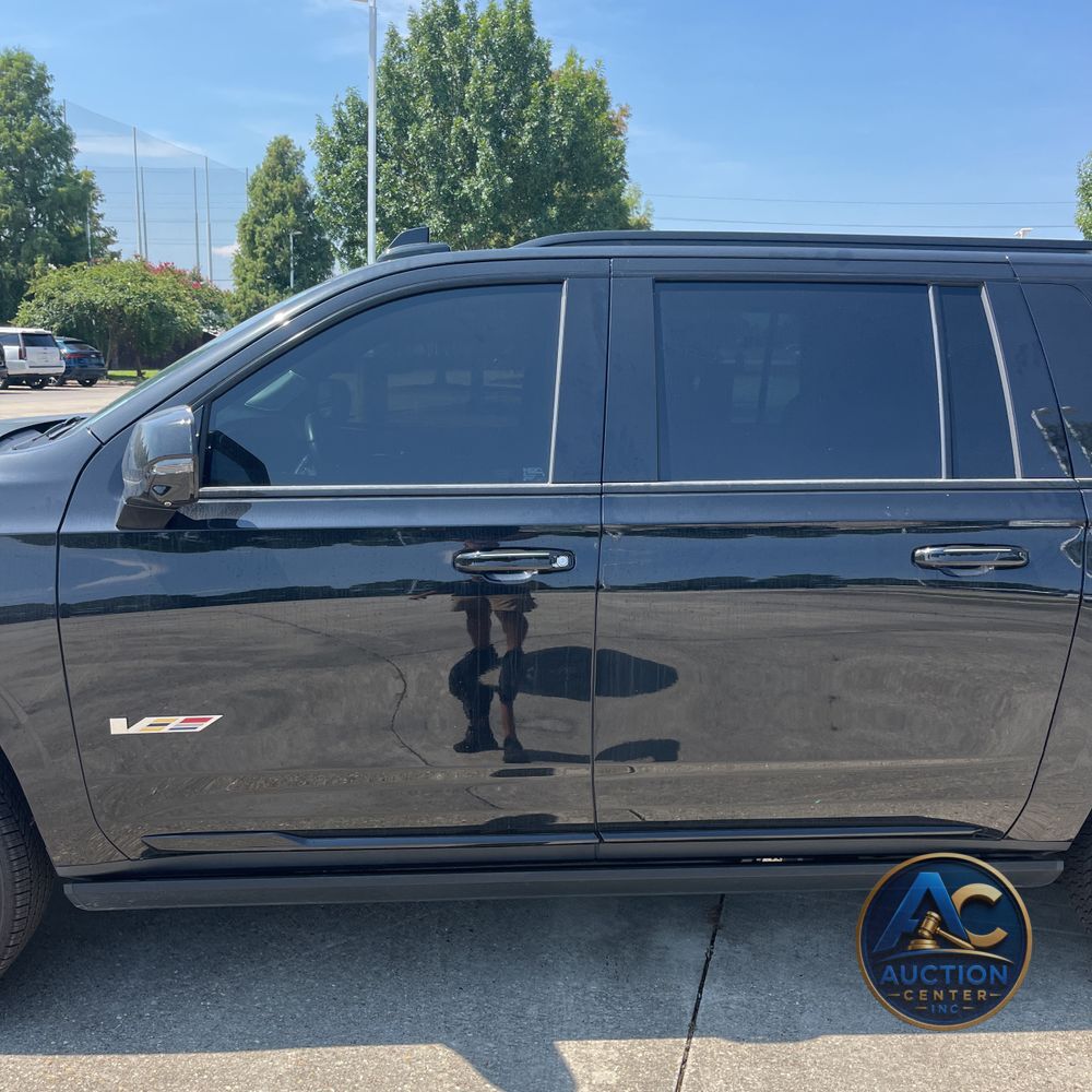 2023 Cadillac Escalade-V ESV Base