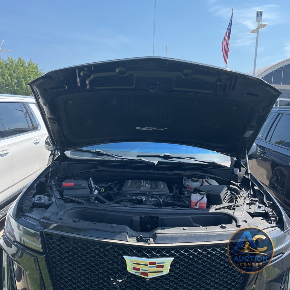 2023 Cadillac Escalade-V ESV Base