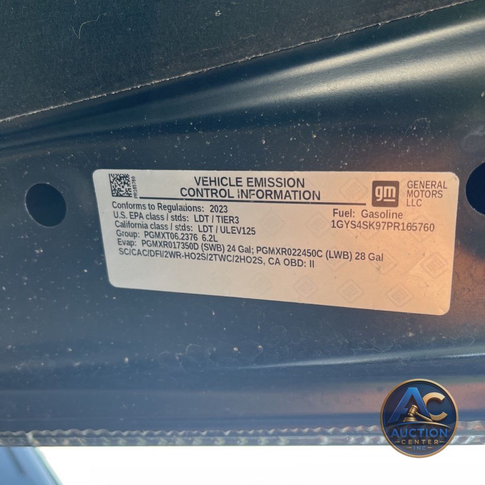 2023 Cadillac Escalade-V ESV Base