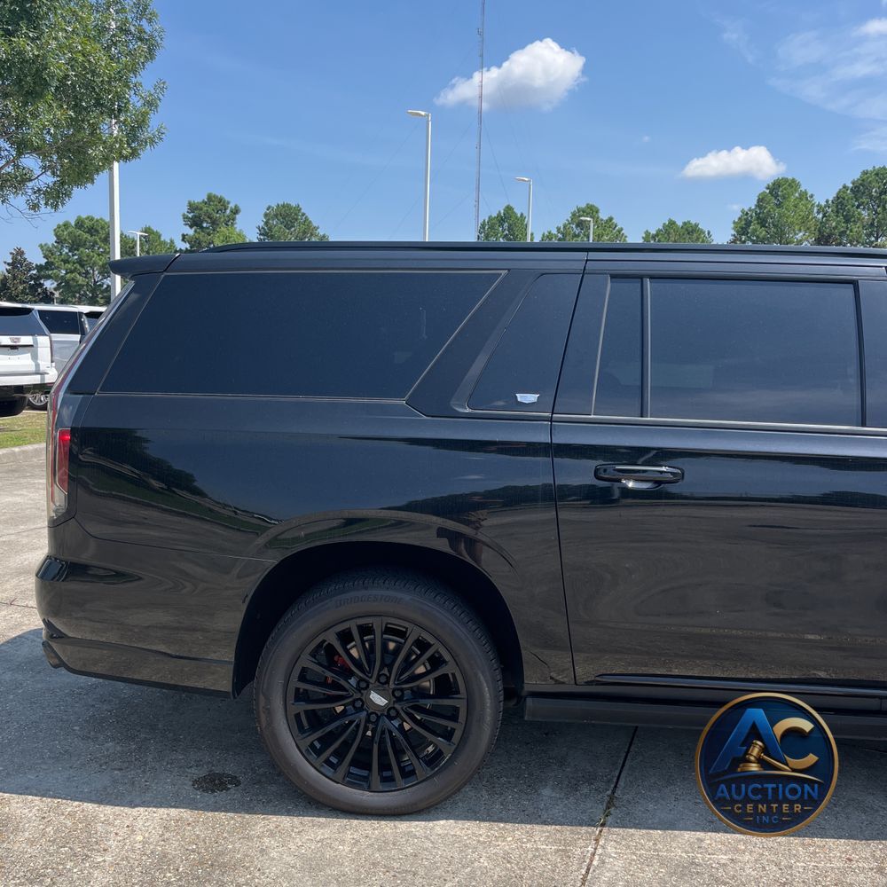 2023 Cadillac Escalade-V ESV Base