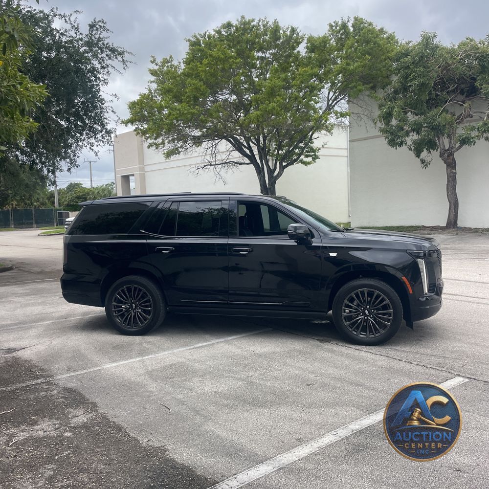 2025 Cadillac Escalade Sport Platinum