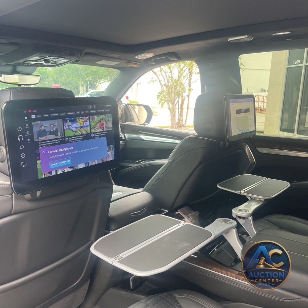 2025 Cadillac Escalade Sport Platinum