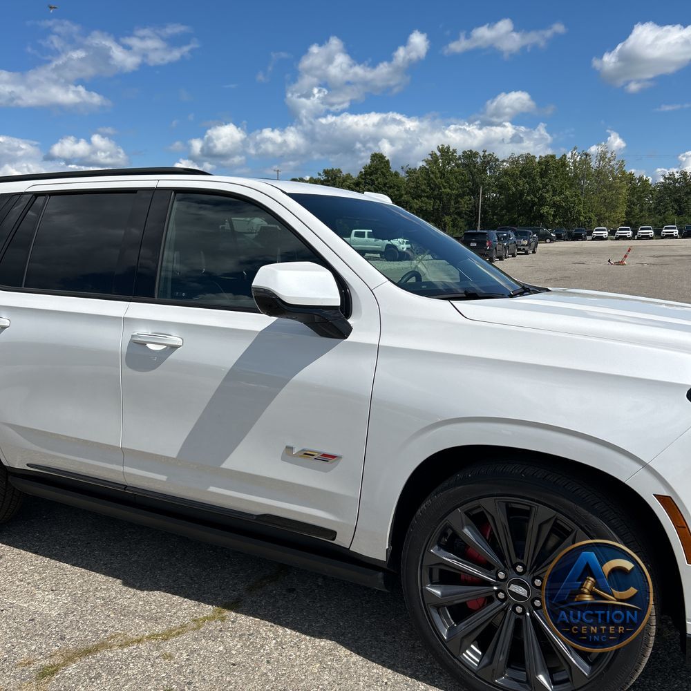 2025 Cadillac Escalade V-Sport