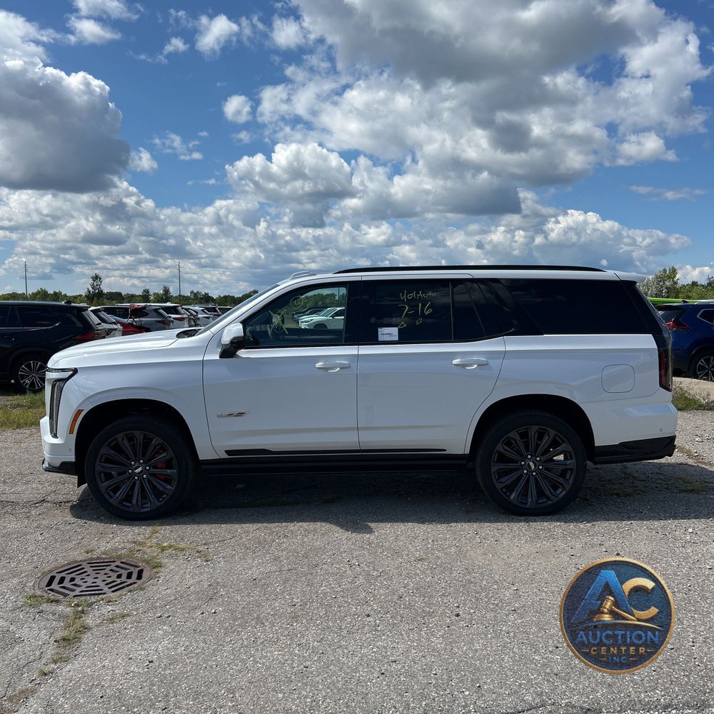 2025 Cadillac Escalade V-Sport