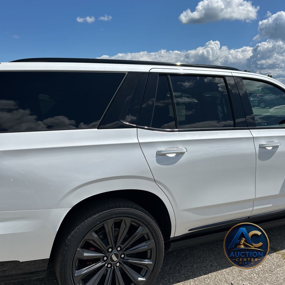 2025 Cadillac Escalade V-Sport