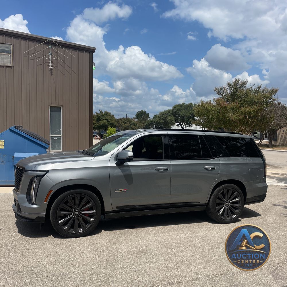 2025 Cadillac Escalade-V Base