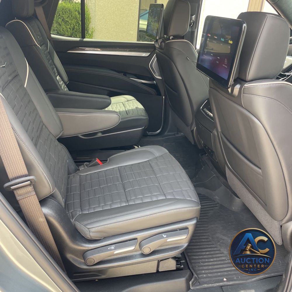 2025 Cadillac Escalade-V Base