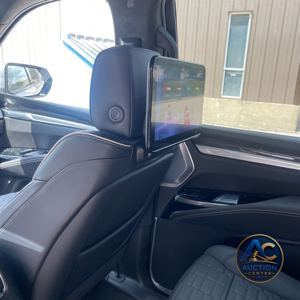2025 Cadillac Escalade-V Base