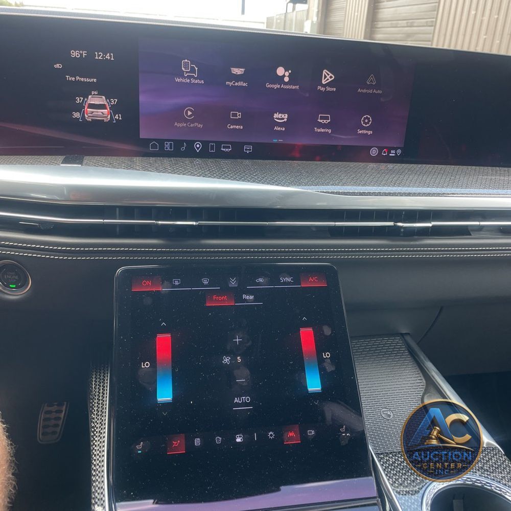 2025 Cadillac Escalade-V Base