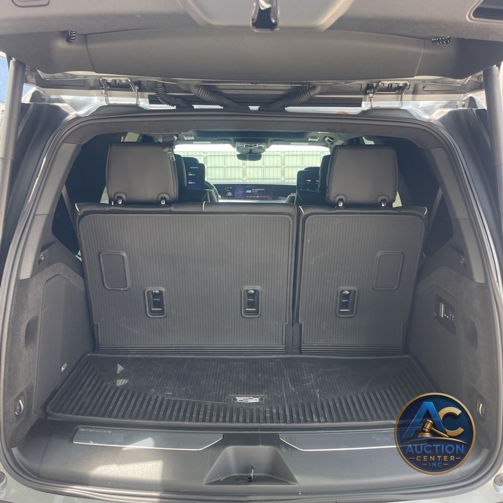 2025 Cadillac Escalade-V Base