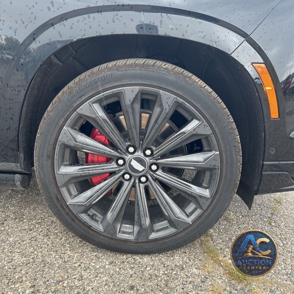 2025 Cadillac Escalade V-Sport